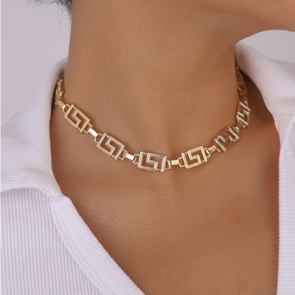Retro Chain Necklace